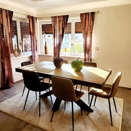 Maison Chez Jacky Au Calme Avec Parking Deux Salles De Bain *